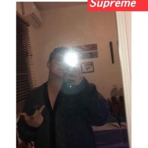 Meet your Posher, Raymond